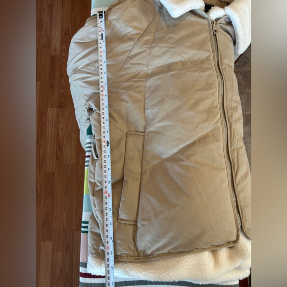 Women's Tan Puffer Jacket - Picture 11 of 14